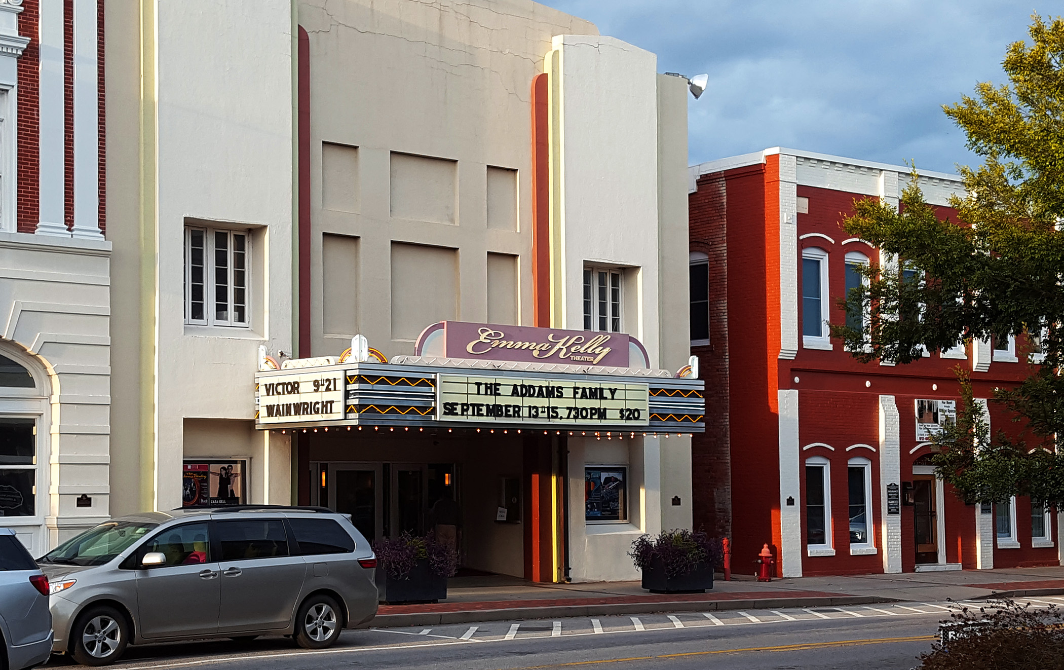 Emma Kelly Theater Shadowfax on the Road